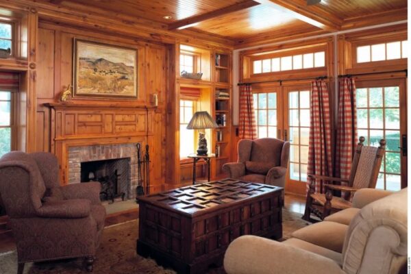 How to decorate a knotty pine room