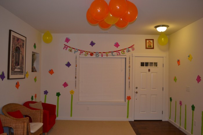 How decorate birthday room