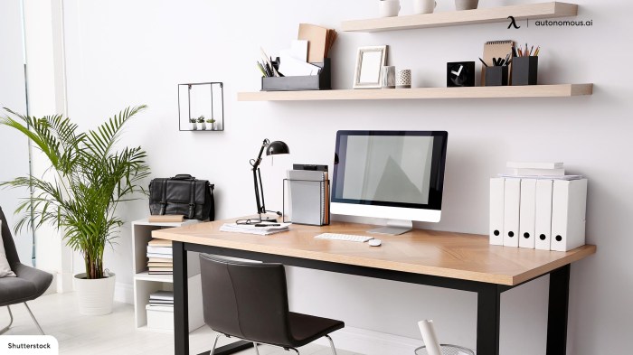 How to decorate office square shelves