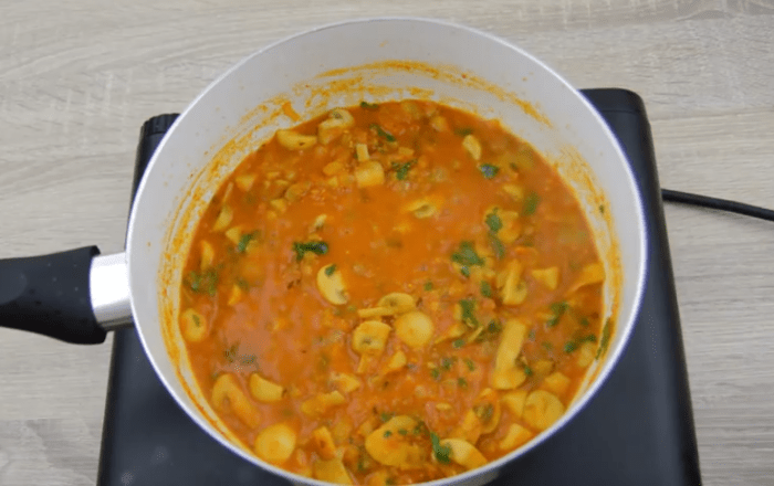 How to cook mushroom curry indian style