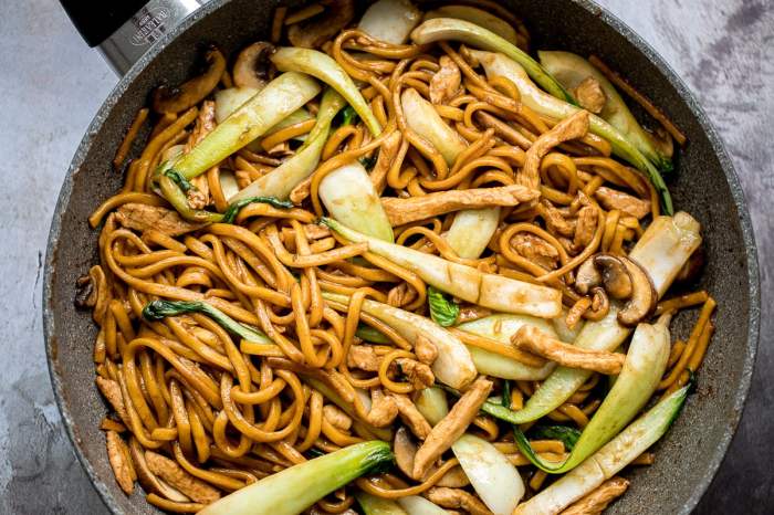 How to cook shanghai style fried noodles